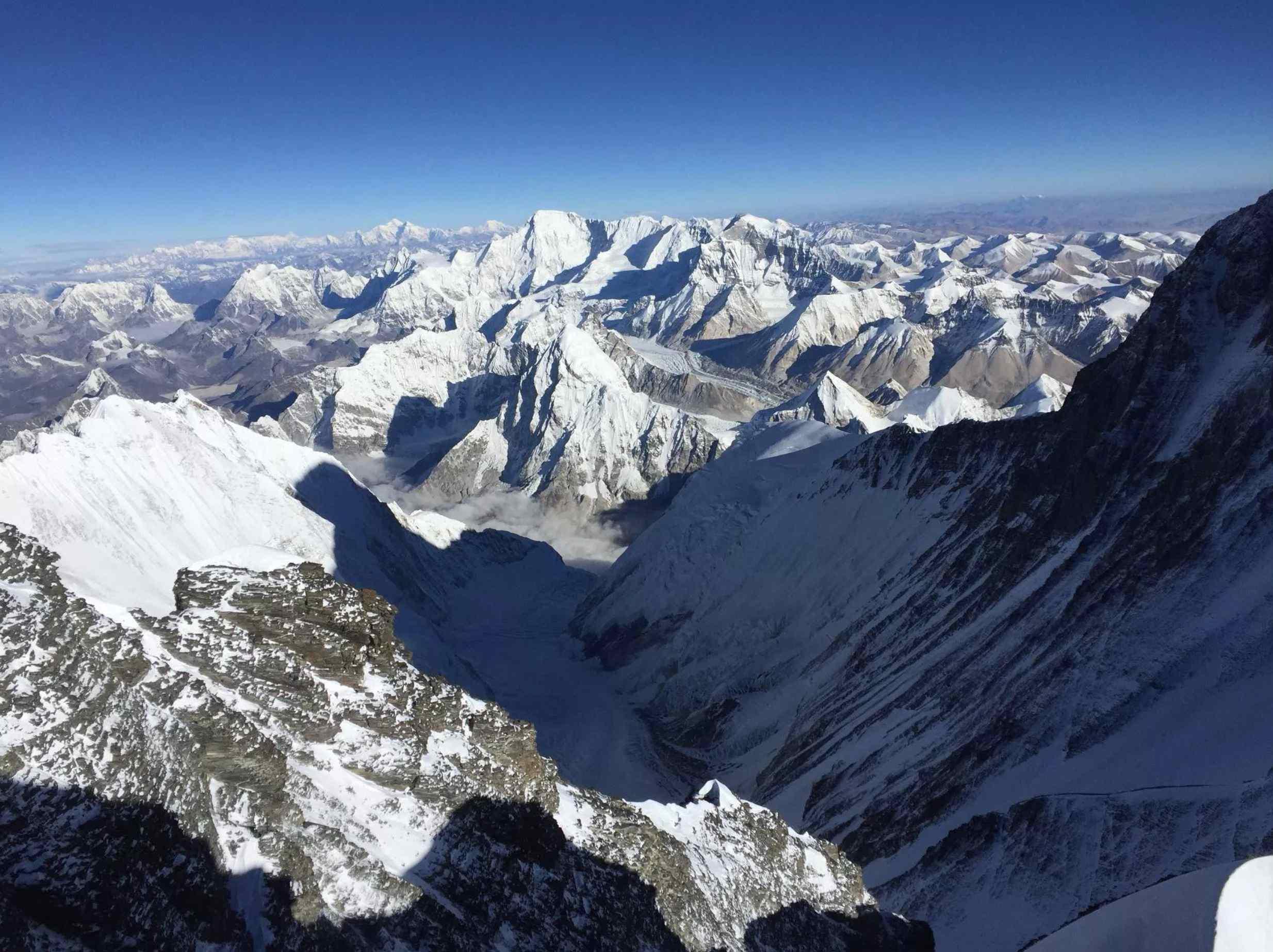 Comparing the Highest-Rated Everest Guides on ExpedReview 2023
